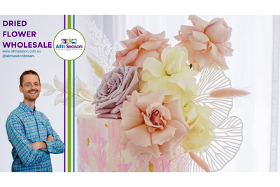 The Secrets Behind Dried Flowers Cake Decorations